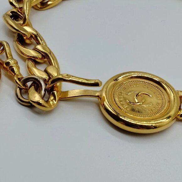 Chanel Chain Belt Gold chain 900-081425 - Picture 4 of 9